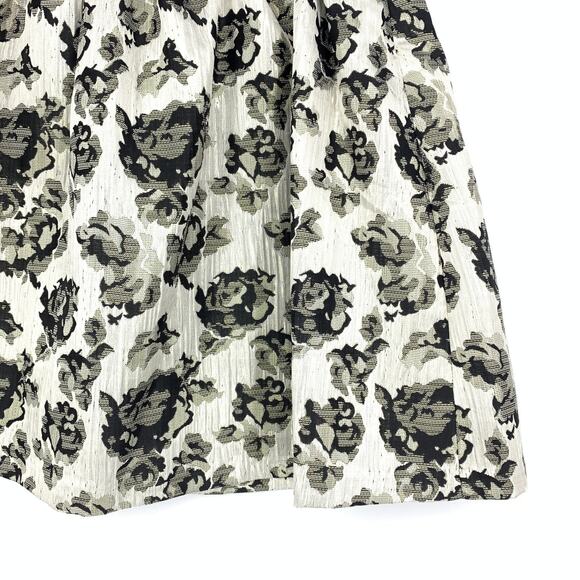 Y2K Forever 21 Women's Size Small Metallic Rose Print A-Line Skirt Black Silver - Picture 4 of 8